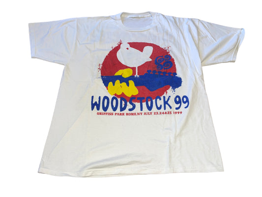 Vintage 1999 Woodstock T-Shirt