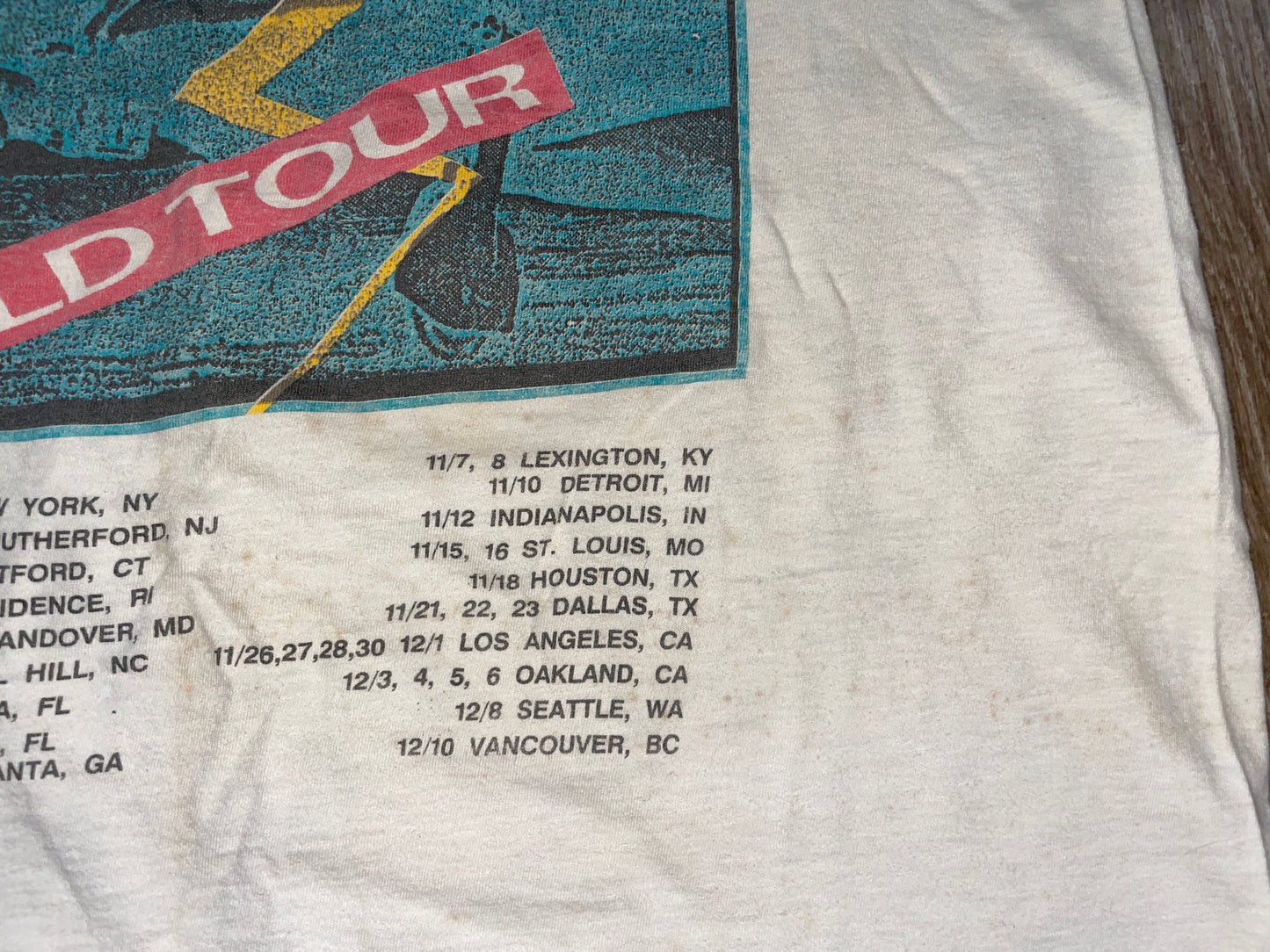 Vintage 1987 Pink Floyd World Tour T-Shirt