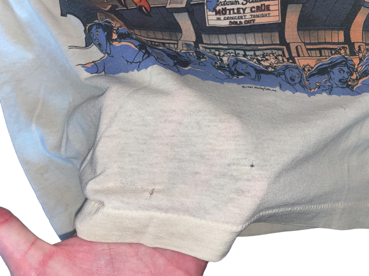 Vintage 1987 Motley Crue Day on the Green T-Shirt